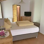 Alpenhof Strenge فندق 3*