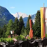 Alpenhof Strenge 3*