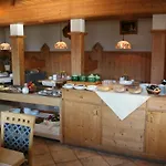 Alpenhof Strenge Hotel 3*