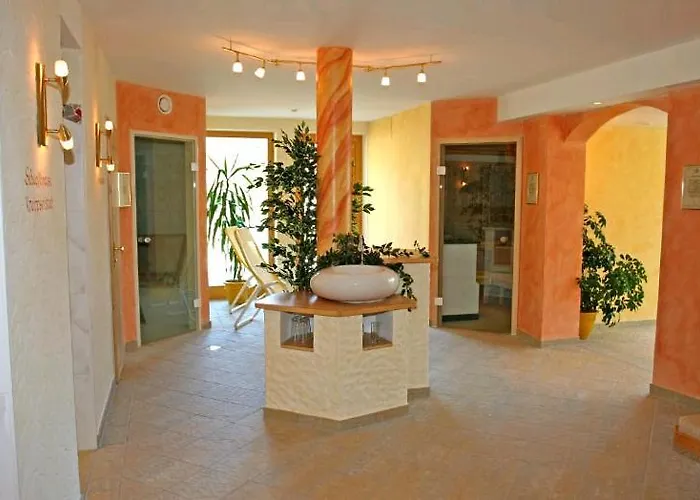 阿尔分霍夫思琪那纳酒店 3*